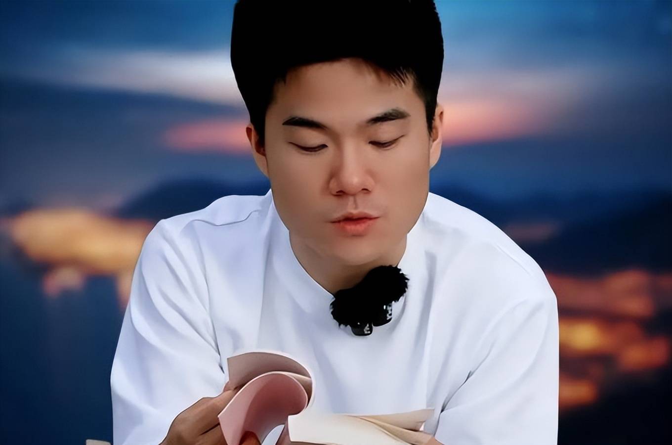 李亚鹏直播透露董宇辉捐款金额：不是小钱，比200万高很多