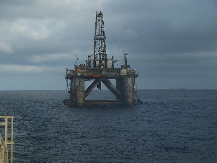 中海油服获得发明专利授权：“一种海上油田用非接触式电力连接装置”