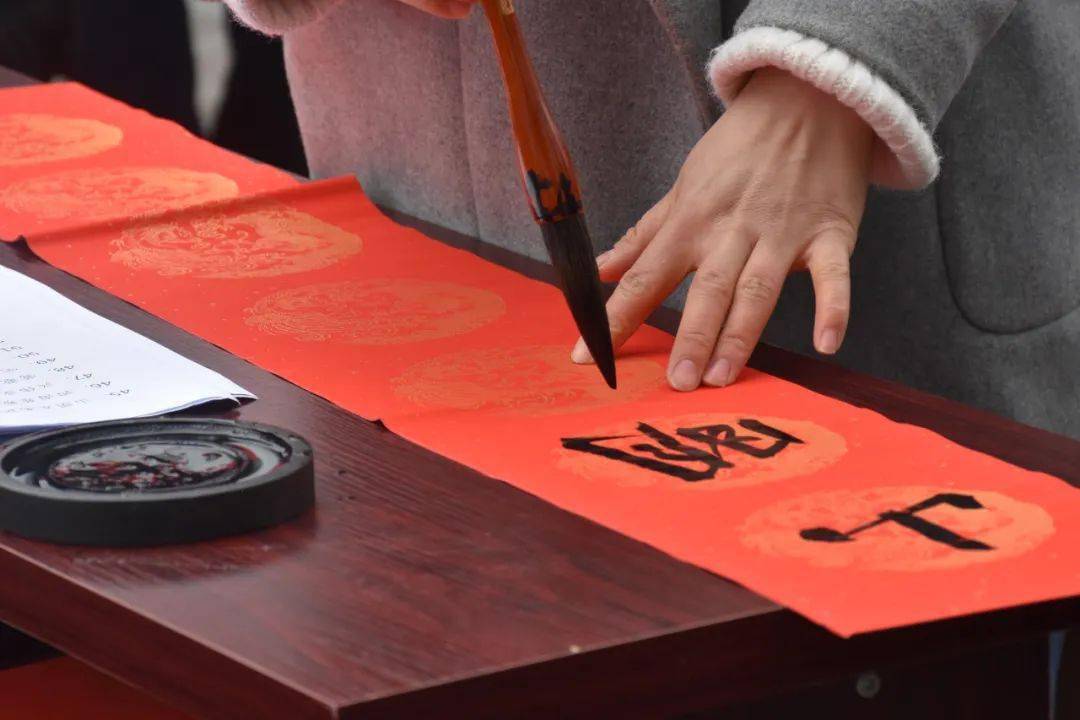 新春走基层｜在南极，燃起炽热年味