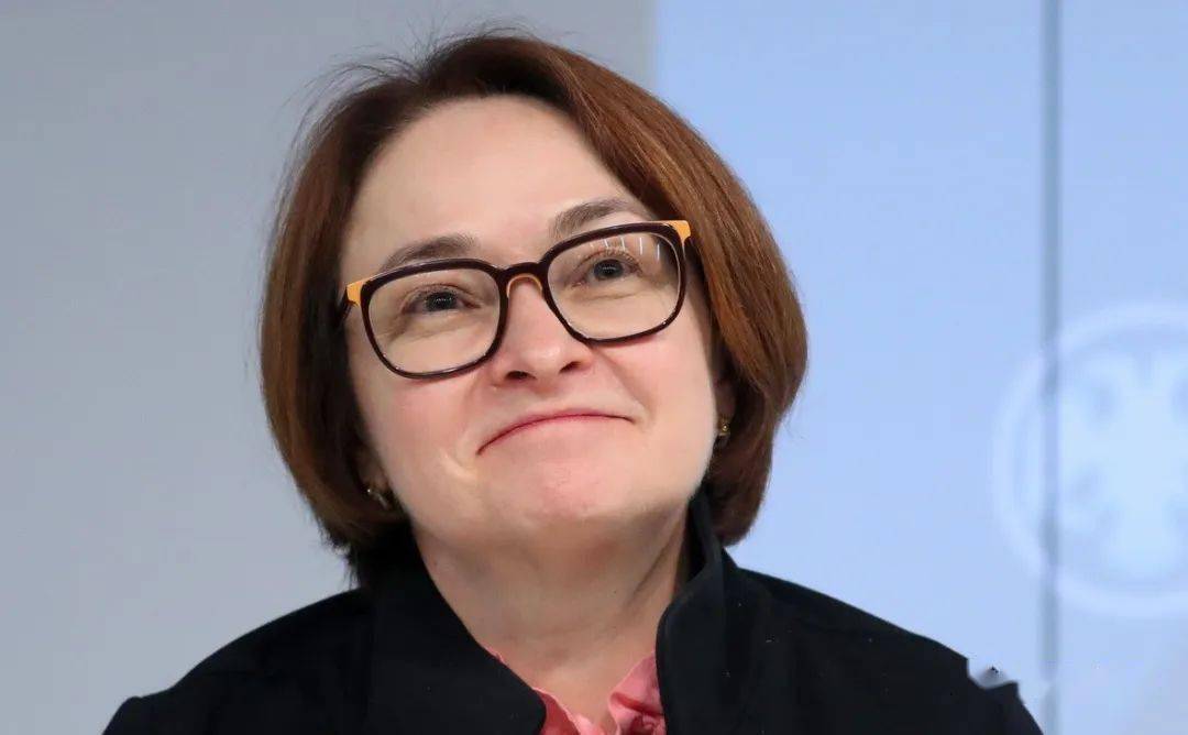 俄央行下调基准利率至15.5%