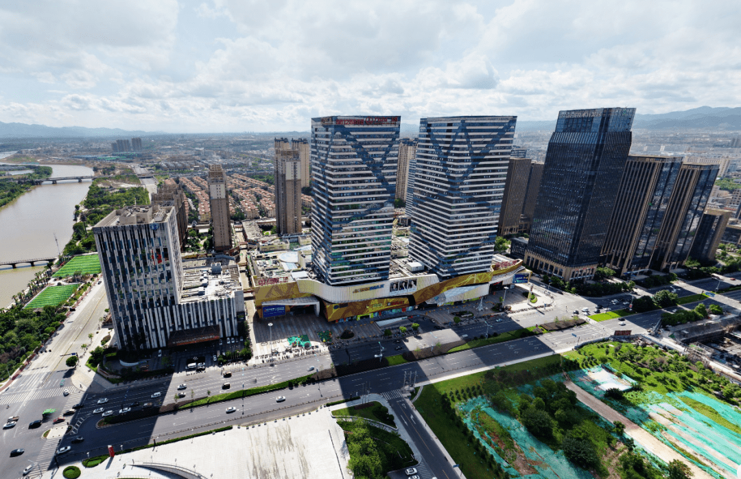 今日32.55亿元主力资金潜入电子业