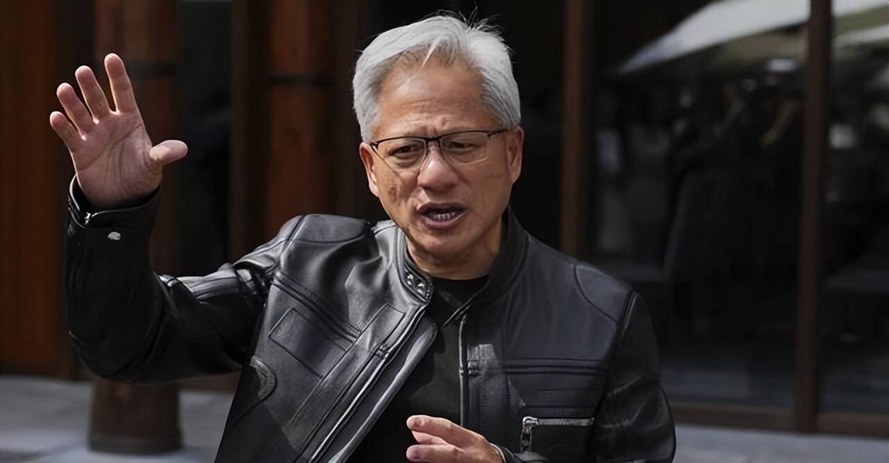 “世界前所未见”！芯片，突传重磅！黄仁勋最新发声