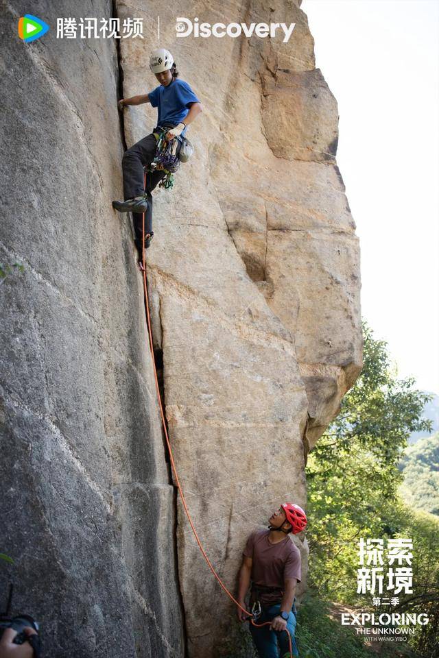 Alex Honnold 台北101徒手攀岩直播，藏着 Netflix 最精明的内容算计
