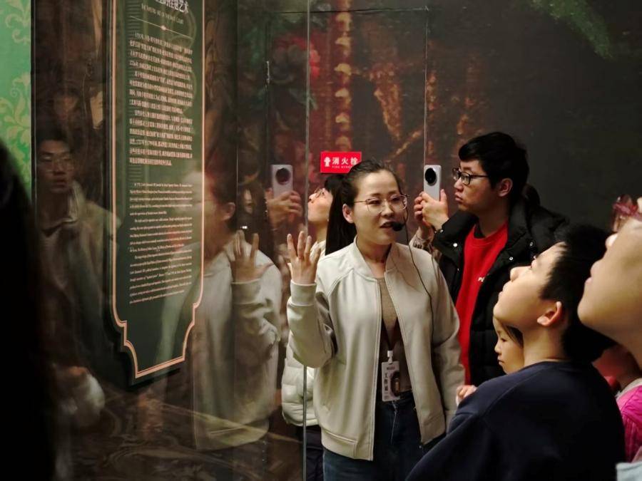 天津看展：荣耀之冠―18世纪意大利萨沃伊王朝宫廷珍宝展