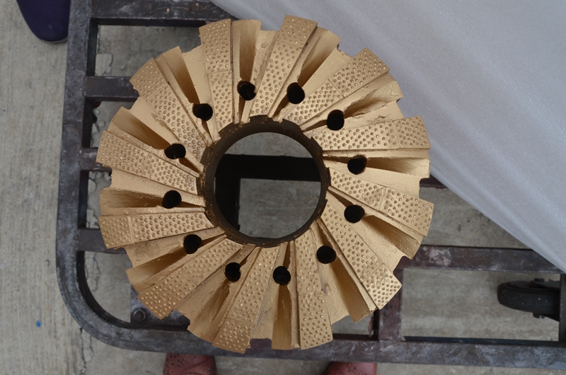 胜蓝股份获得实用新型专利授权：“一种自锁卡扣及FFC连接器母座”