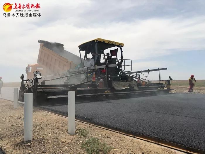 新疆交建发生12笔大宗交易 合计成交5426.51万元