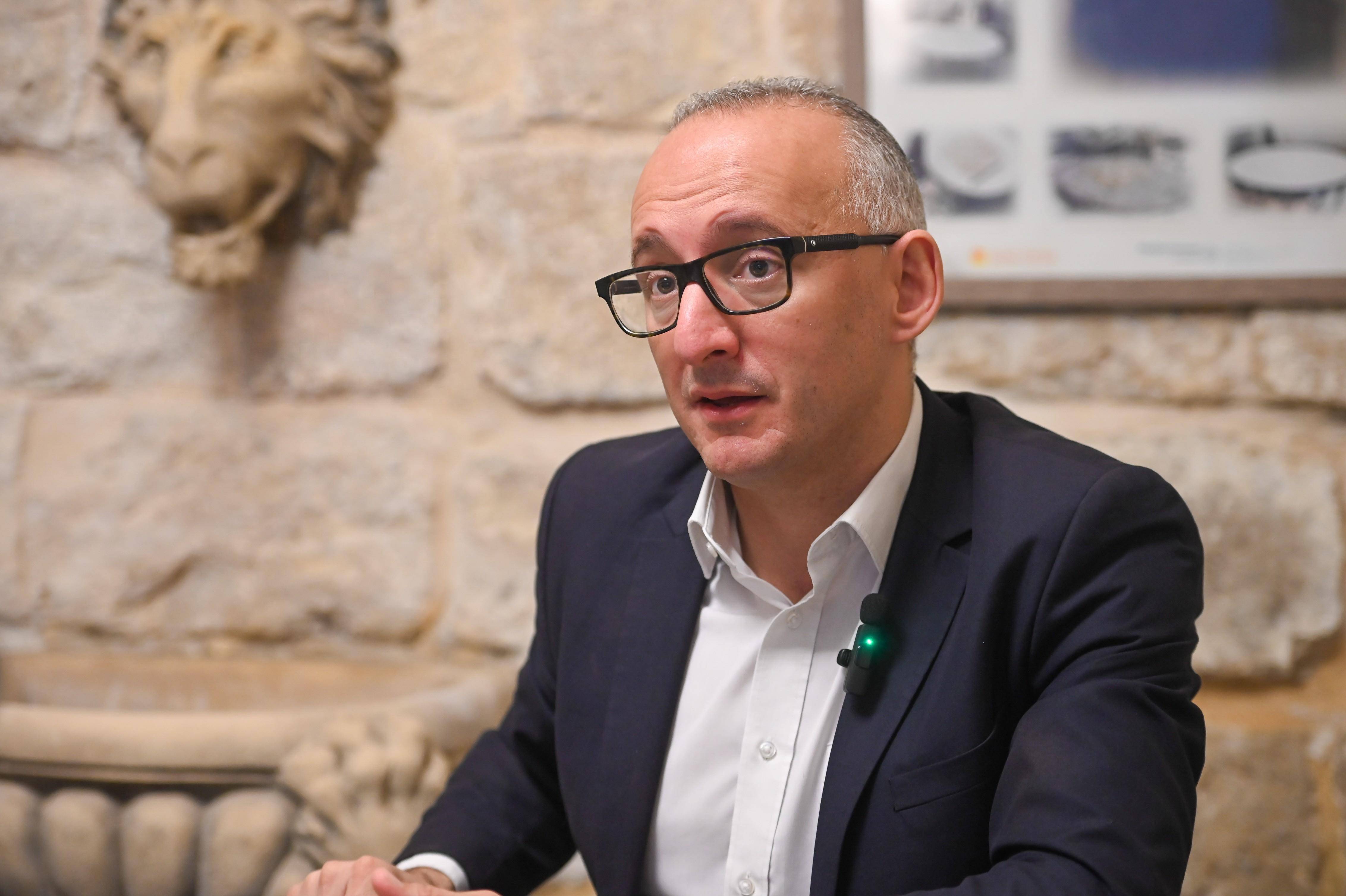 英矽智能联合首席执行官任峰：持续拓展更广阔的边界|2026商业新愿景