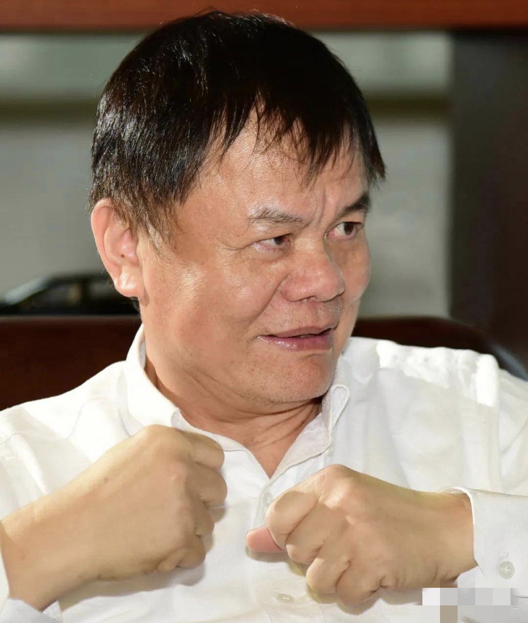 创维集团创始人黄宏生：38年只做“电”这一件事，从造“用电”的机器，到干“发电”的生意|2026商业新愿景