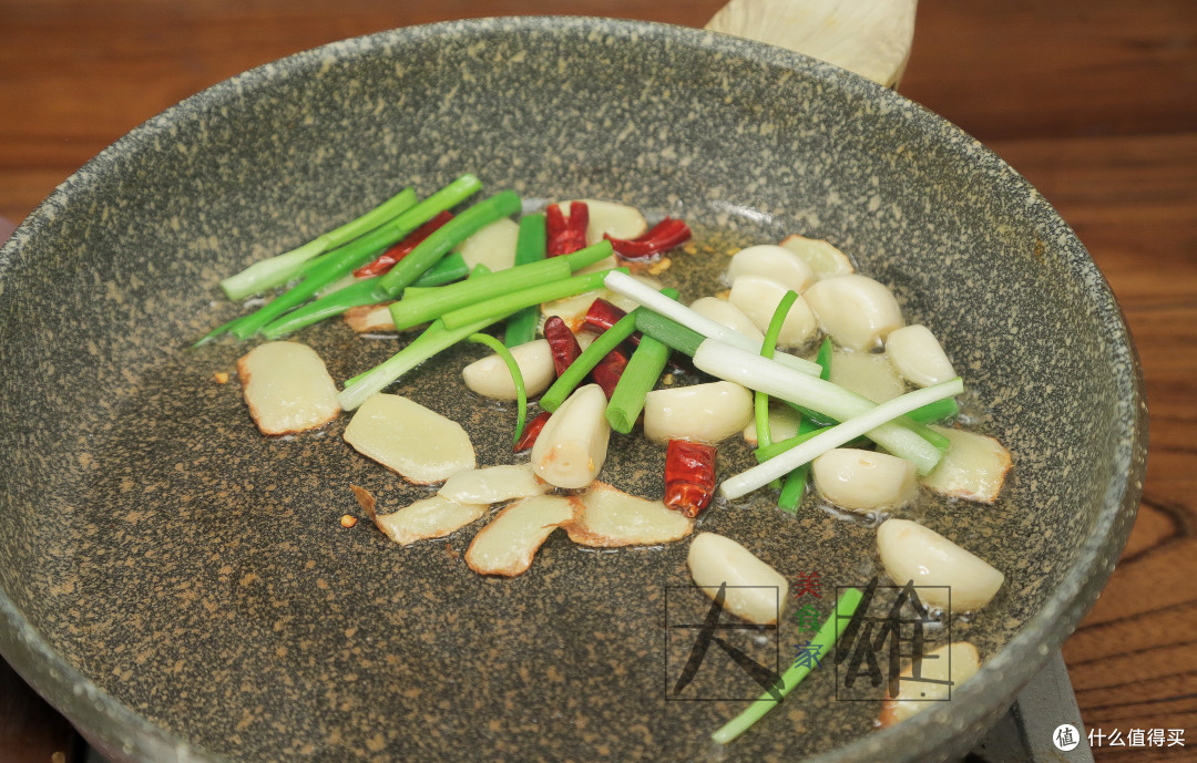 双汇发展获得外观设计专利授权：“包装袋（亚麻籽鸡肉饼）”