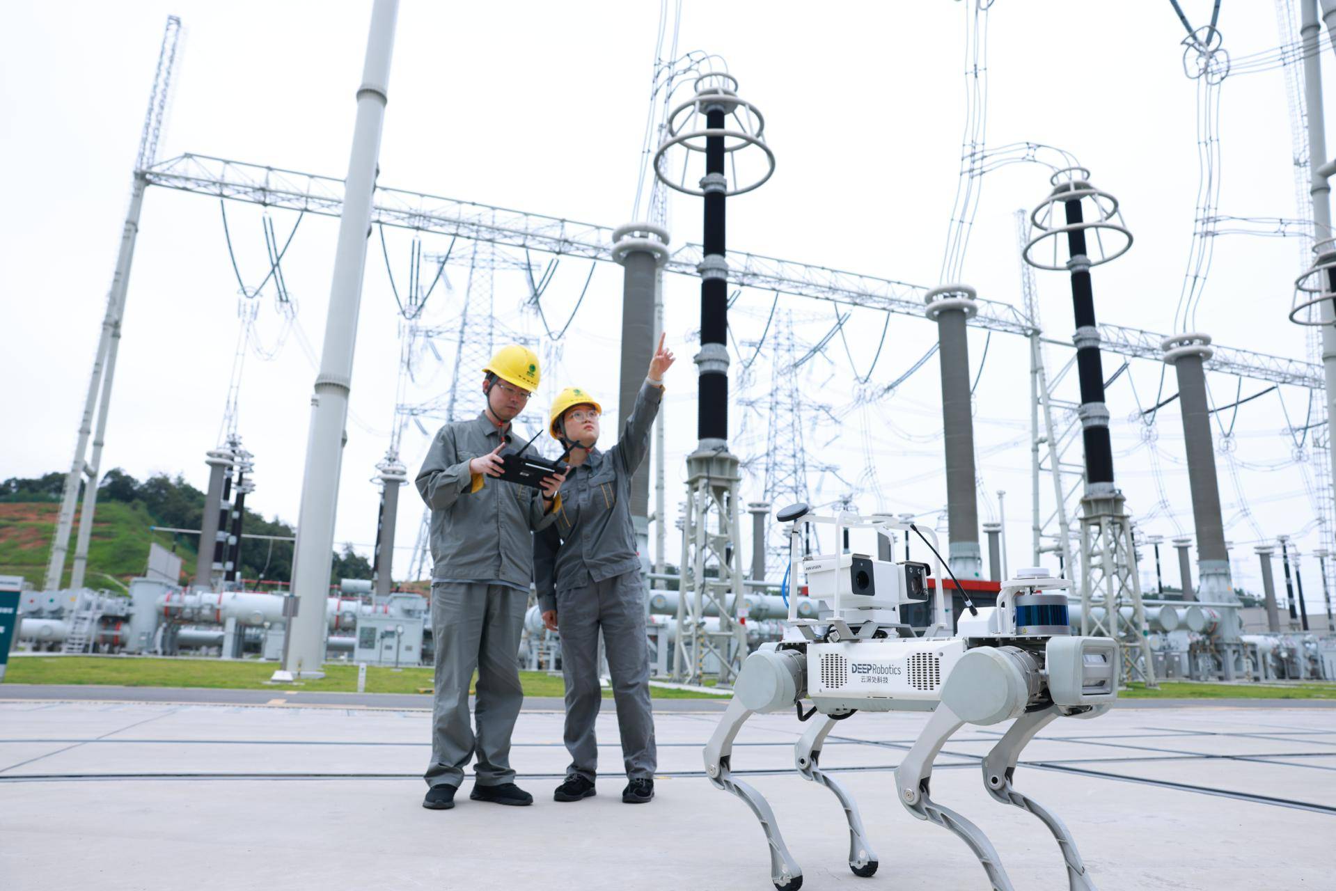 中信证券：AIDC供电系统升级迭代催生全新机遇，海外电网升级趋势明确