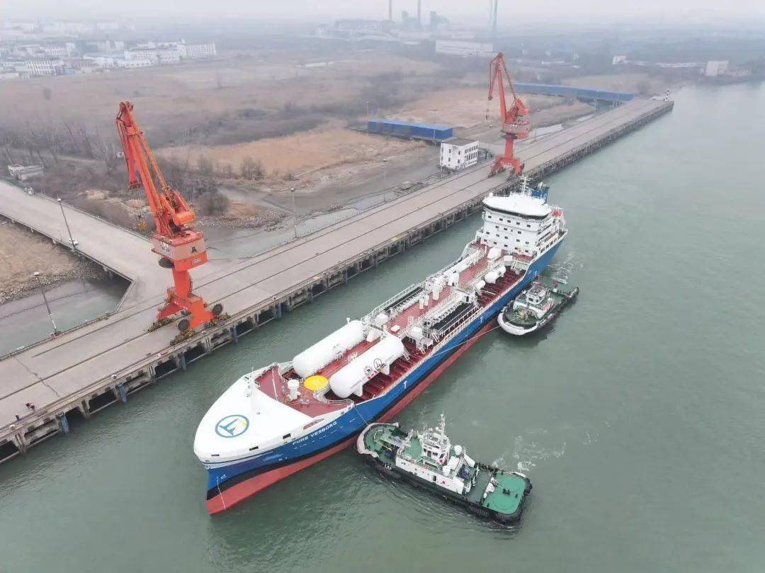 招商南油(601975.SH)：拟新建三艘6600吨不锈钢化学品船