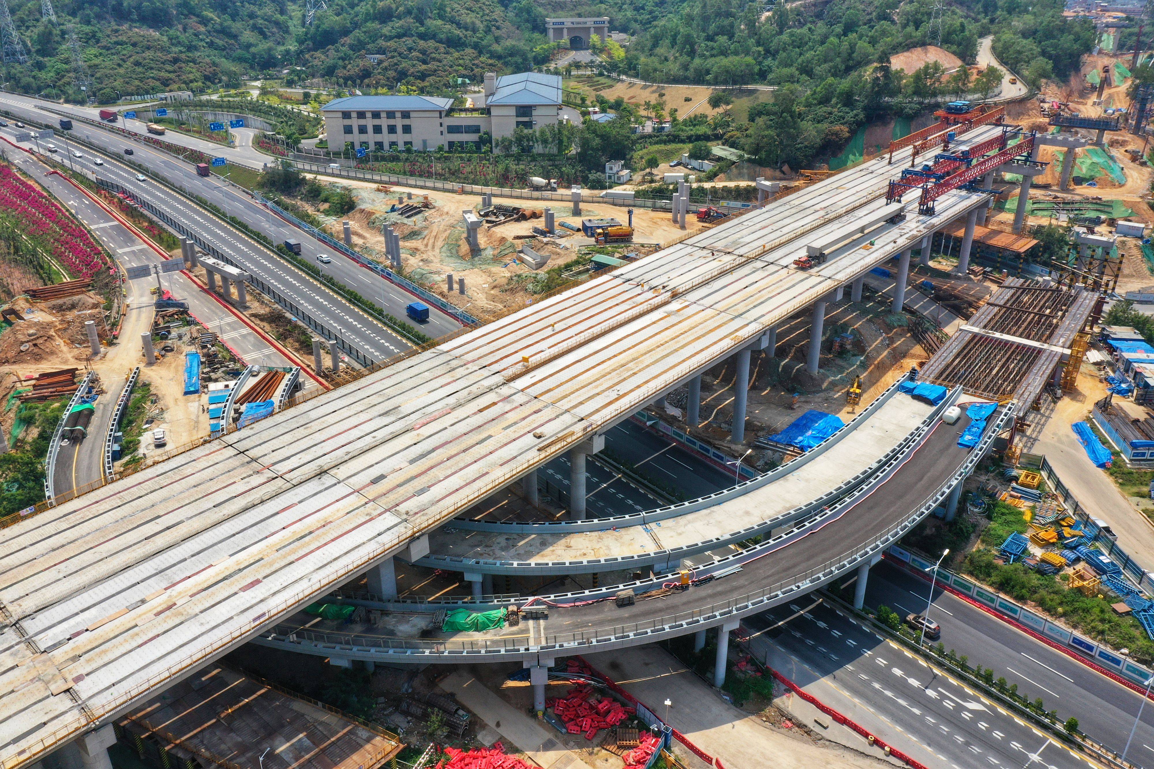 勾勒科技引领、产业升级、国资优化新蓝图 首场“部长通道”亮出科创硬实力