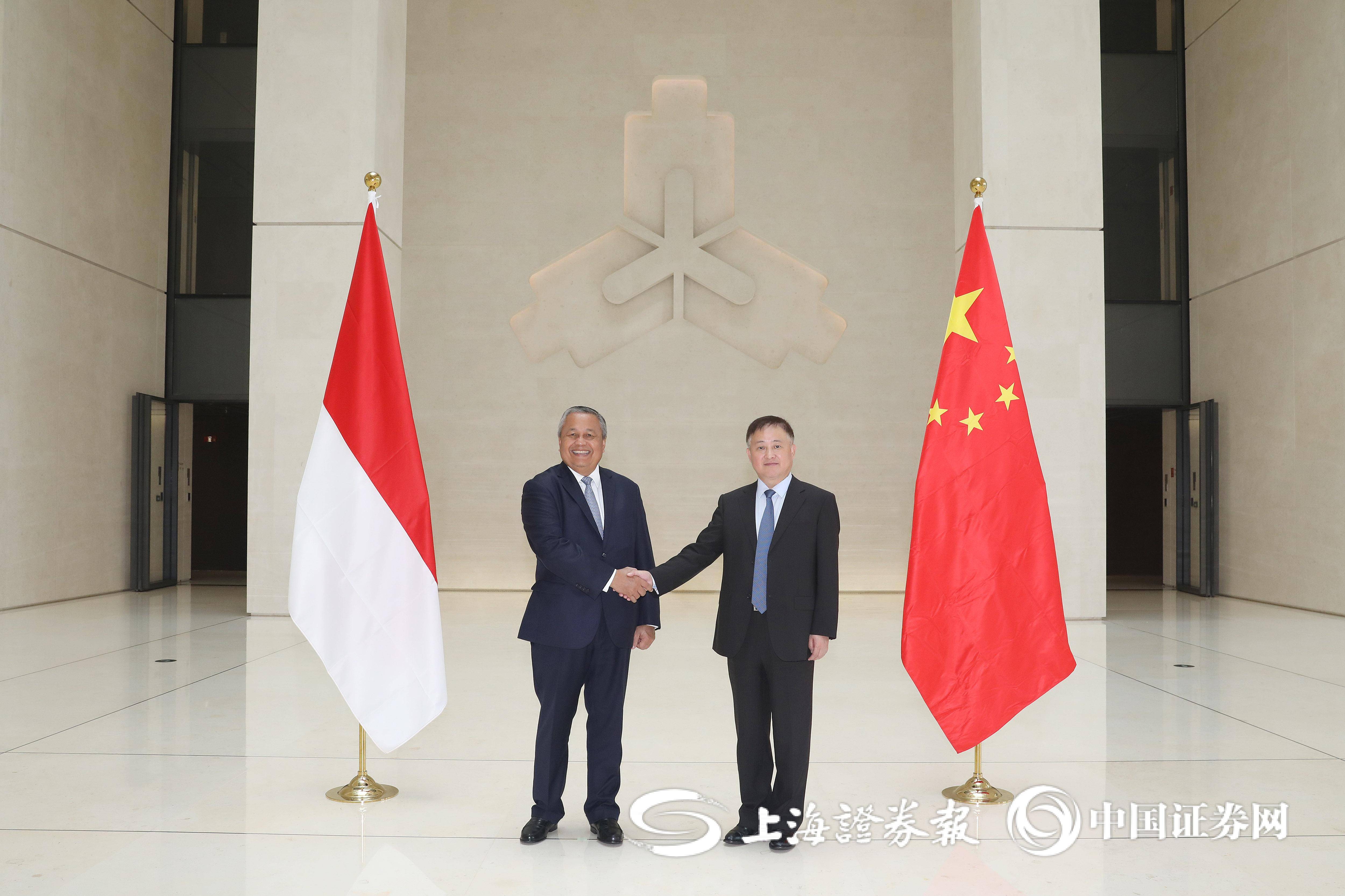 他们，将影响你的生意和生活|中国人民银行行长潘功胜