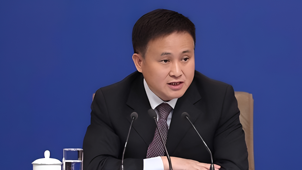 他们，将影响你的生意和生活|中国人民银行行长潘功胜