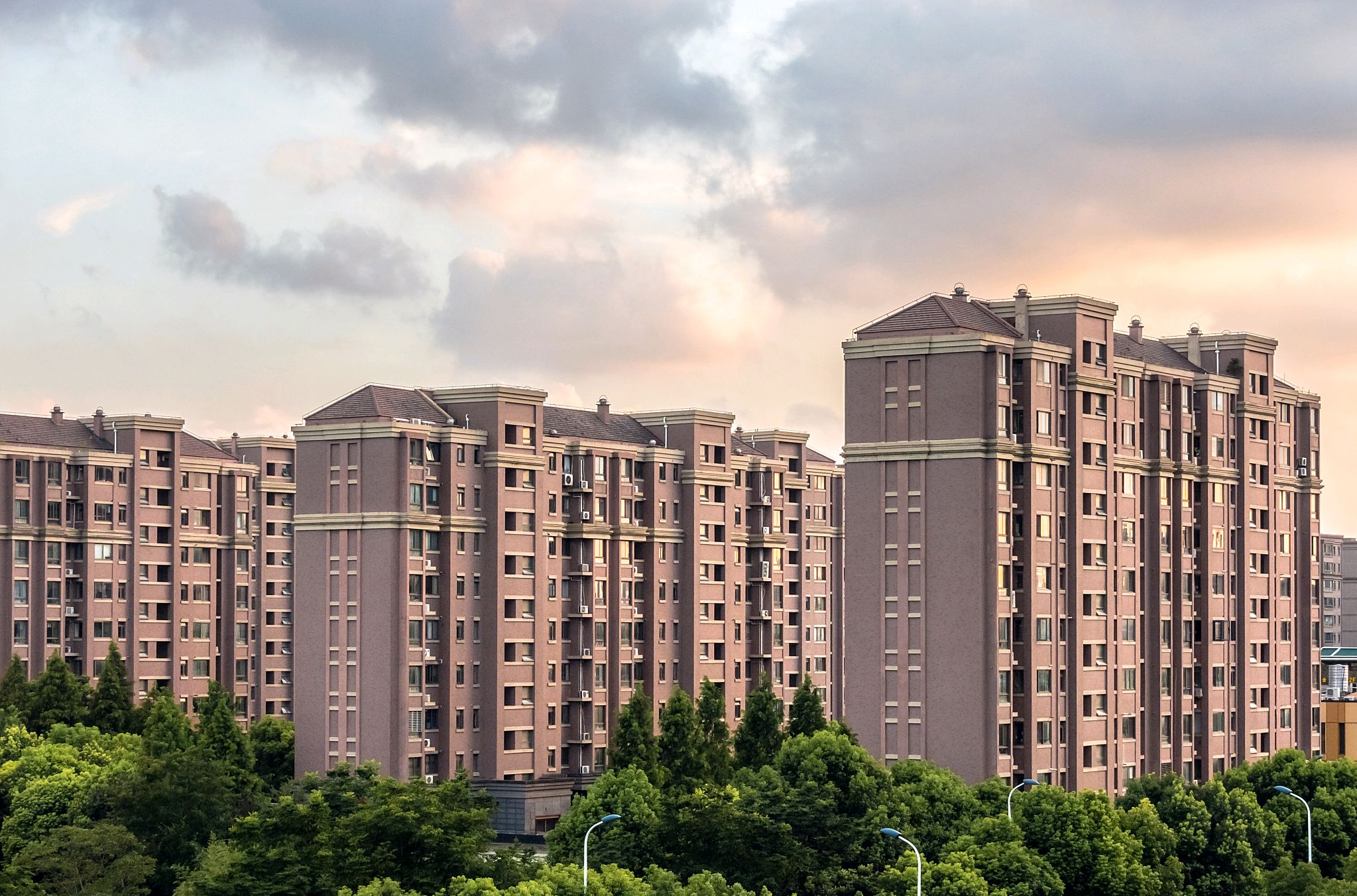 上海发布楼市“沪七条”：符合条件非沪籍居民可在外环内增购1套住房