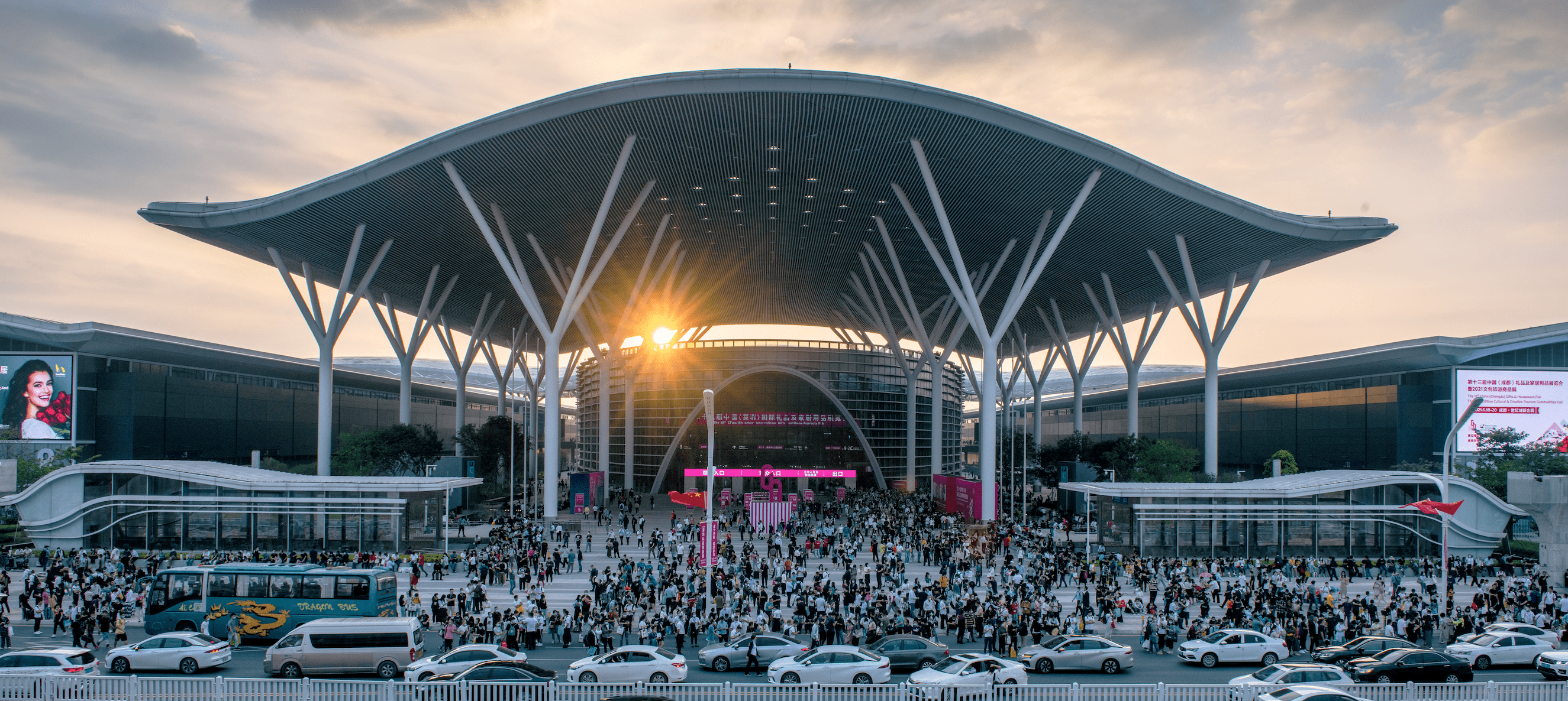 两会丨全国政协委员赵柏基：香港正从“超级联系人”向“超级增值人”角色深化