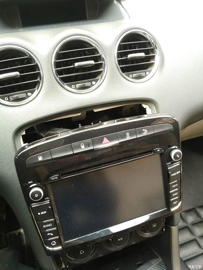 德赛西威公布国际专利申请：“车载LIN网络收发器电路、通讯装置及车机系统”