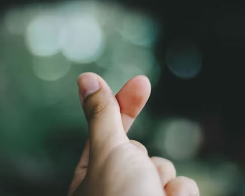 悦心健康：截止2026年3月20日，公司股东总户数58,107户